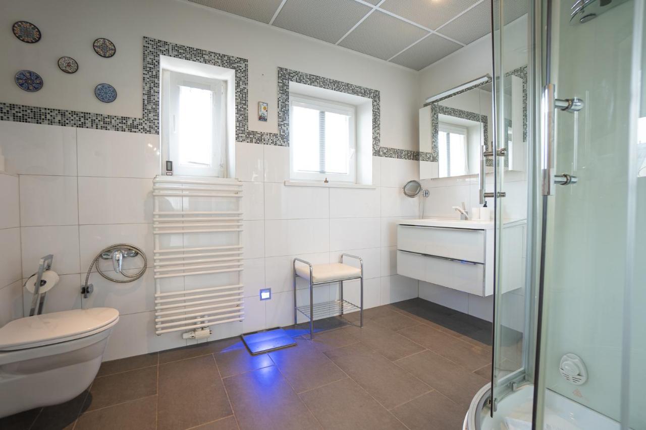 Apartment With A Balcony - 15 Min To City Center Βιέννη Εξωτερικό φωτογραφία